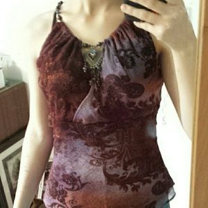 Cute sleeves top with beads